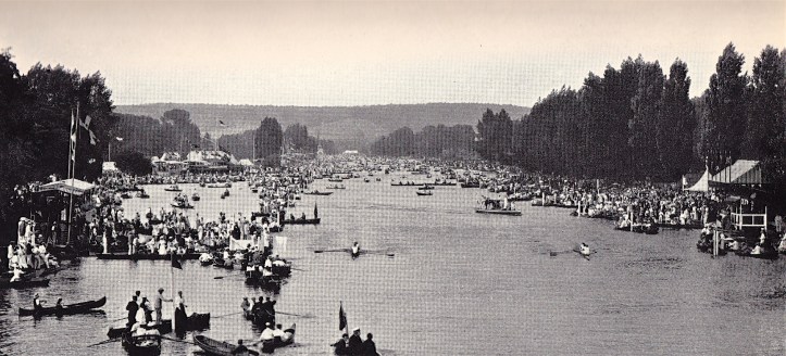 London Rowing Club, right, beating the Argonaut Boat Club of Toronto by two feet. Guy called it ‘...the hardest [race that] I had ever rowed to that date’.