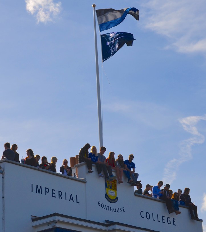 The roof of IC provides a good viewing point.