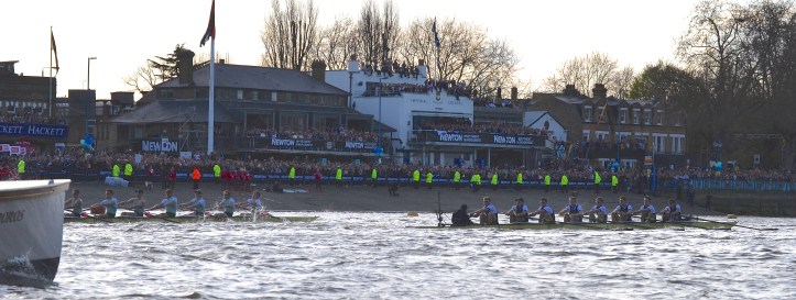 Both crews passing Thames Rowing Club. As is common with rowing pictures, the parallax error makes the difference between the crews appear greater than it was. Also, rowing pictures tend to be ‘long and narrow’, so click on them to view properly in full screen.