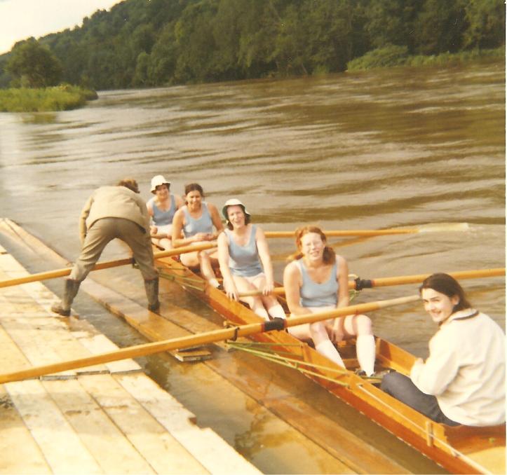 1971 crew before rowing at Pangbourne.