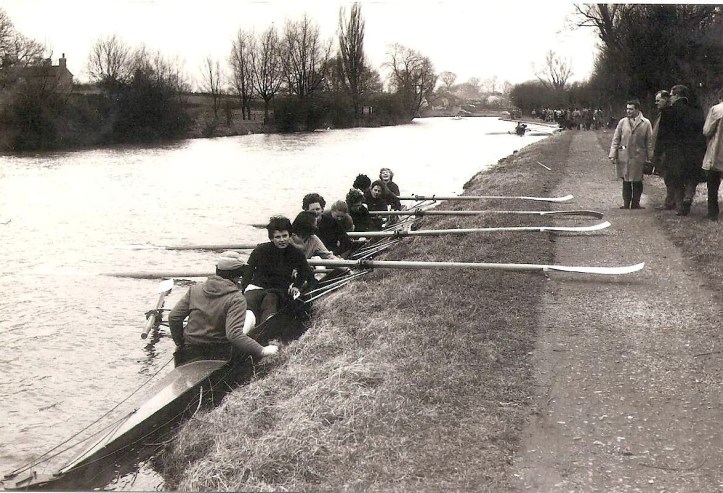 1962 crew at the Ditch after the bumps race.