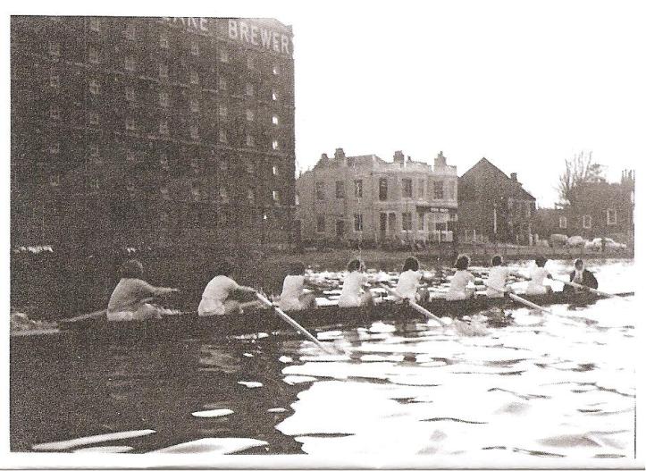 1965 crew rowing at Mortlake.