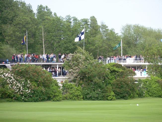 Crowd at the Bumps ‘Summer Eights” awaits Brasenose v Jesus 200 annivary race.