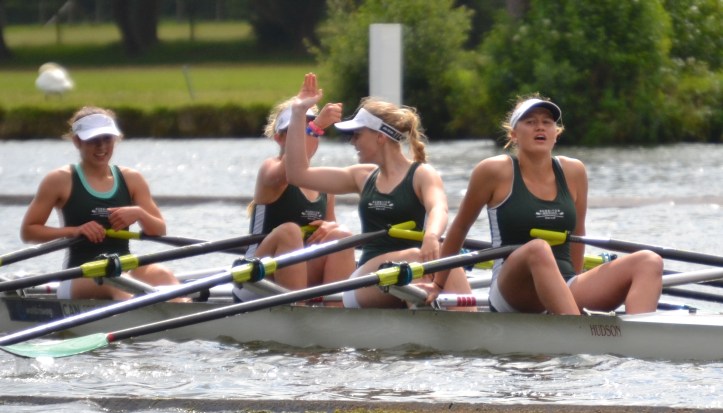 Pic 15  J.4x Surbiton High Sch bt Latymer Upper Sch 05:28 3L