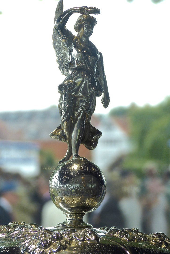 Pic 1. The figure of the Winged Goddess of Victory on Henley’s Thames Cup (not sponsored by Nike).