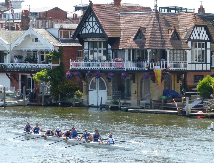 Pic 13. Newcastle recover in pleasant surroundings.