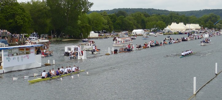 Pic 3. Passing the progress board, ten strokes from the finish.