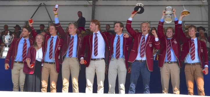 Pic 6. In another Dutch tradition, Nereus treated the audience at the prize-giving to a student rowing song.