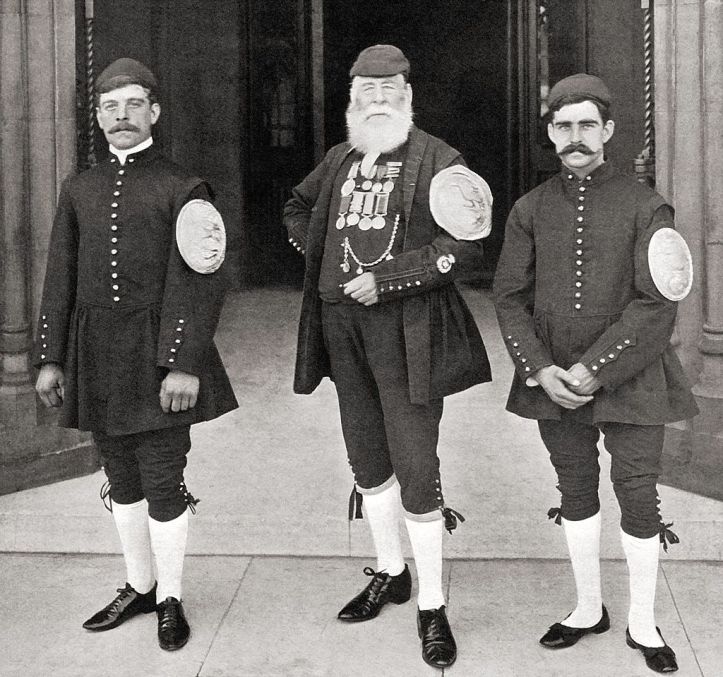 Pic 7. I like any excuse to reproduce this photograph yet again. From left to right: J. J. Turferry (winner in 1900), W. H. Campbell (1850), A. H. Brewer (1901).