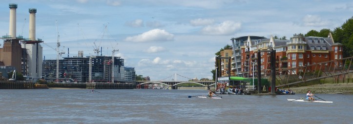 Pic 16. In Battersea Reach.