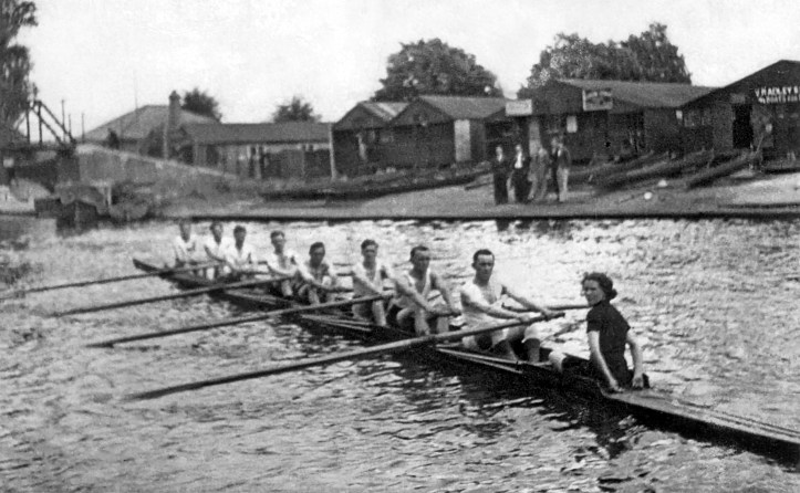 Radley Family eight at Springhill, Laurie at 7.