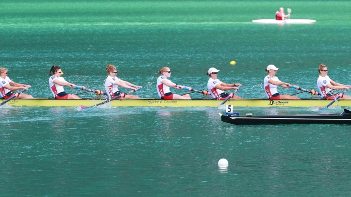 U.S. Women took their ten consecutive World and Olympic titles. Photo: FISA.