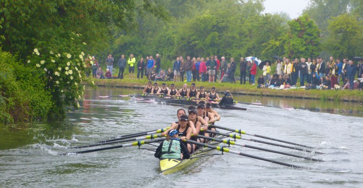 Pic 15 & Pic 16. Caius chase Downing in the battle for the women’s Head of the River.