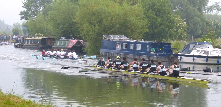 Pic 18. Pembroke have made up a lot of distance and their challenge to Caius looks strong.