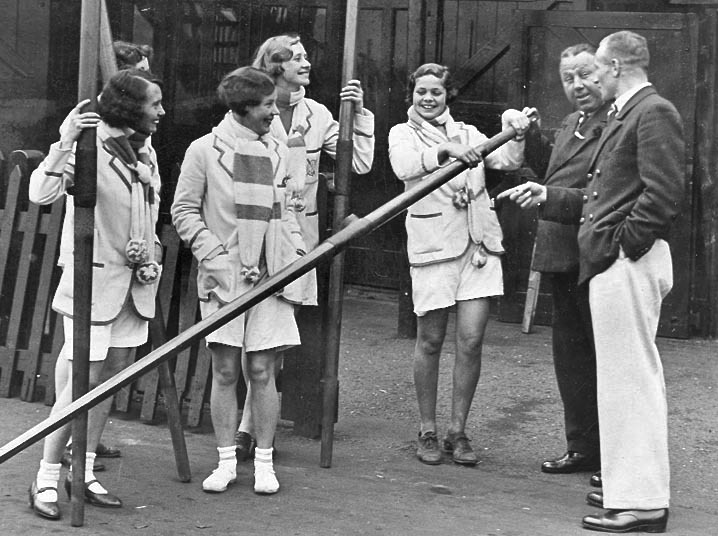 Pic 12. A scene from the Women’s Amateur Rowing Association Regatta at Putney in 1931. On the right are Bossy Phelps, famous coach and boatbuilder, and Jack Beresford Jr, Britain’s most successful oarsman of the pre-Redgrave era. Very nice film of this event is on the British Pathé site here. http://www.britishpathe.com/video/rowing-eves