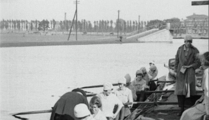 Lord William Cecil getting into the Cecil Ladies Eight.