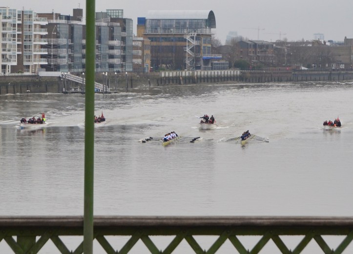 Pic 4. As the Oxford trial approaches Hammersmith Bridge, ‘Pleasure (left) leads ‘Business’ (right).