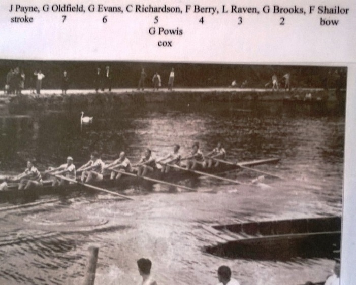 Gladstone Warwick on the Isis in 1948.