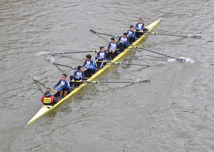 Pic 18. Xi An Jiaotong University. The crew is from China, the boat is not.