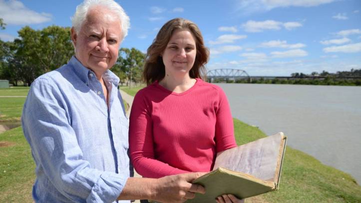  Filmmakers Wayne Groom and Carolyn Bilsborow. Photo: The Murray Valley Standard.