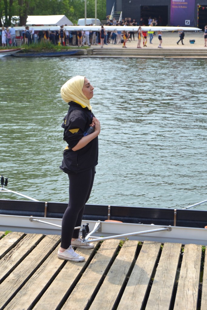 Pic 20. A rower from Linacre combines modesty and sport.