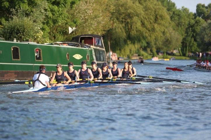 W1 rounding Grassy Corner on Day One. Photo credit: Matevž Poljanc, Pembroke student and member of PCBC’s M3 boat for Mays.