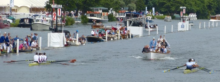 At the Mile 1/8th Schuylkill (right) lead by 1/2 length.