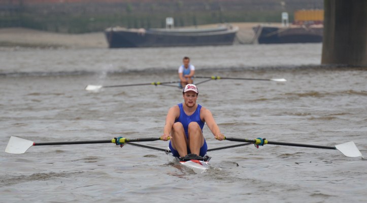 Alfie Anderson (foreground) at Vauxhall.