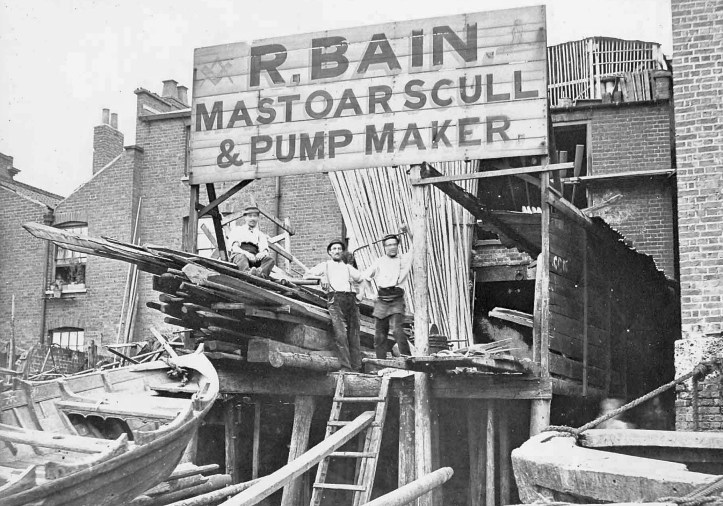 Robert Bain, mast, oar, scull and pump maker, was in Upper Fore Street, Lambeth. Presumably, in an attempt to attract Brotherly Business, he has faint Masonic symbols painted either side of his name.