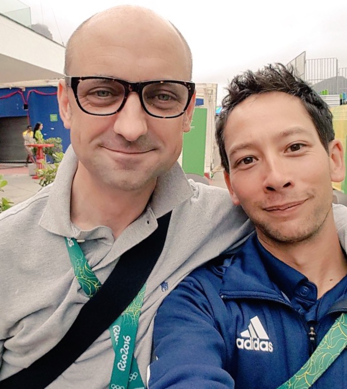 @PhelanHill, posted on 4 Aug. The cox of the winning GB eight (right) took this picture with BBC commentator, Garry Herbert, famously known as ’the cox that cried’ http://i.dailymail.co.uk/i/pix/2014/04/14/article-2604146-1D1A849100000578-102_634x425.jpg when he took Gold with the Searle brothers in the coxed pair at the 1992 Olympics. Garry must love this picture, he looks huge compared to Phelan.