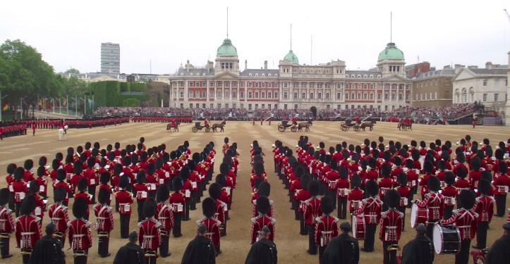 The carriages that will carry the Royal Party a week later arrive.