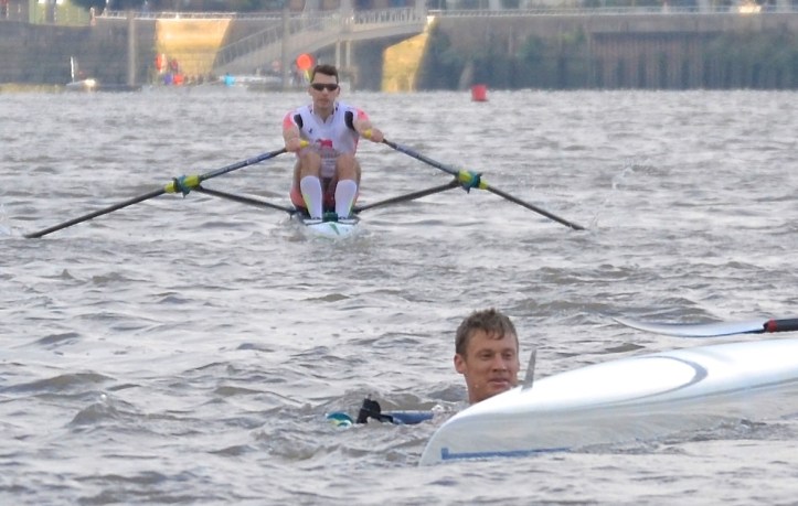 The phlegmatic Middleton seemed unfazed by his upset and treated the whole incident with sportsmanlike good humour. He got back in his scull, finished the course, and joked ‘What’s my time?’ at the finish.
