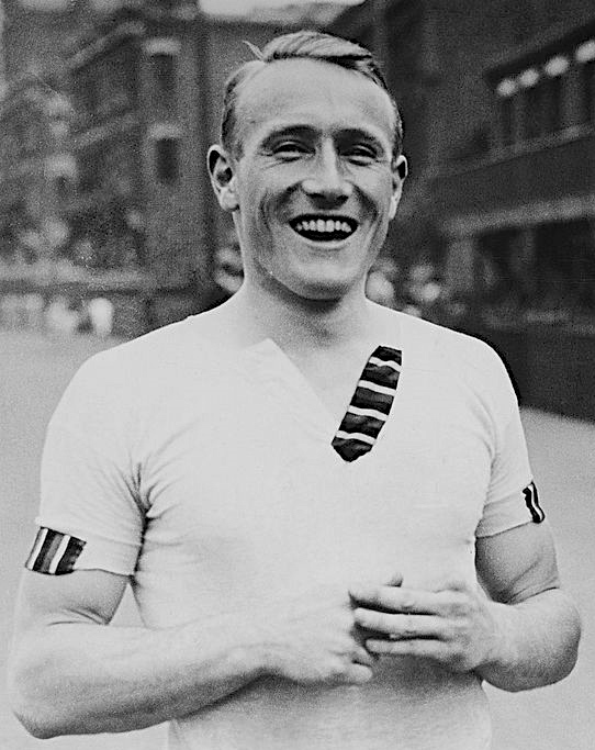 Pic 7. John ‘Jack’ Beresford, Junior. Before Jack’s career was ended by the outbreak of the 1939 - 1945 War, he won medals at five consecutive Olympic Games (three Gold and two Silver) and was victorious in the Diamonds four times and in the Wingfields for seven consecutive years.