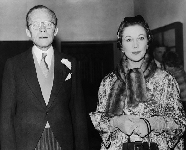 Holman and Leigh at the daughter's wedding in 1957.