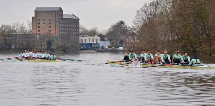 Approaching the second brewery on the course, this one at Mortlake.